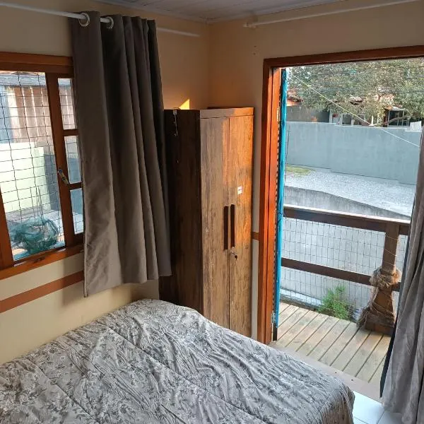 Alemoa house，位于弗洛里亚诺波利斯的酒店