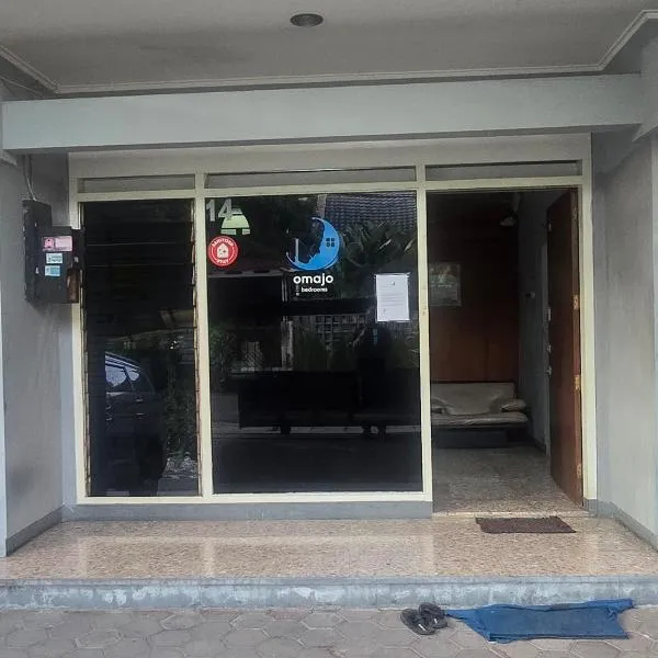 Omajo bedrooms，位于三宝垄的酒店