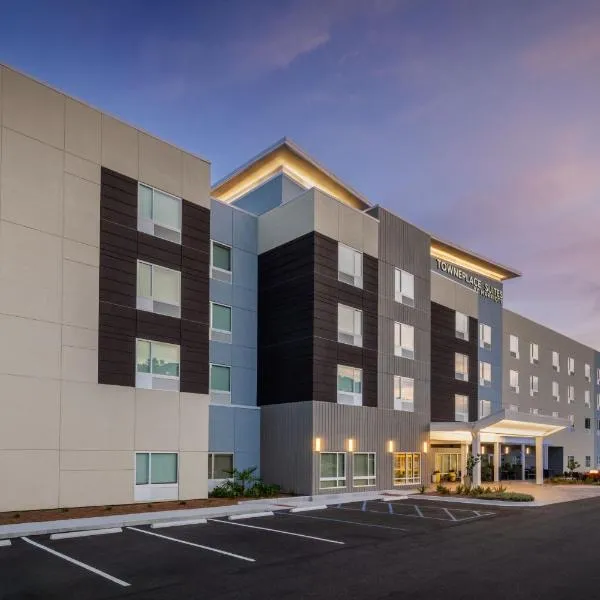 TownePlace Suites by Marriott Brunswick，位于布伦瑞克的酒店