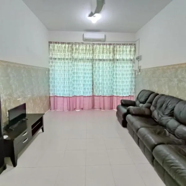 Homestay NAQ D' Kuala Kangsar，位于瓜拉江沙的酒店