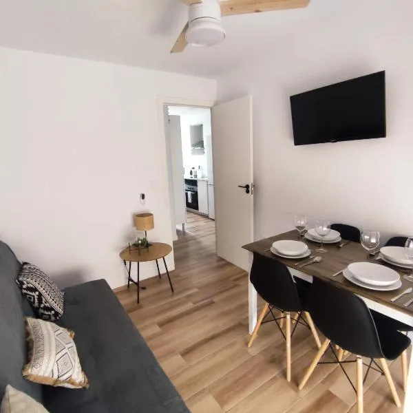 Apartamento 3 Habitaciones 2 Baños，位于波多黎多德萨贡托的酒店