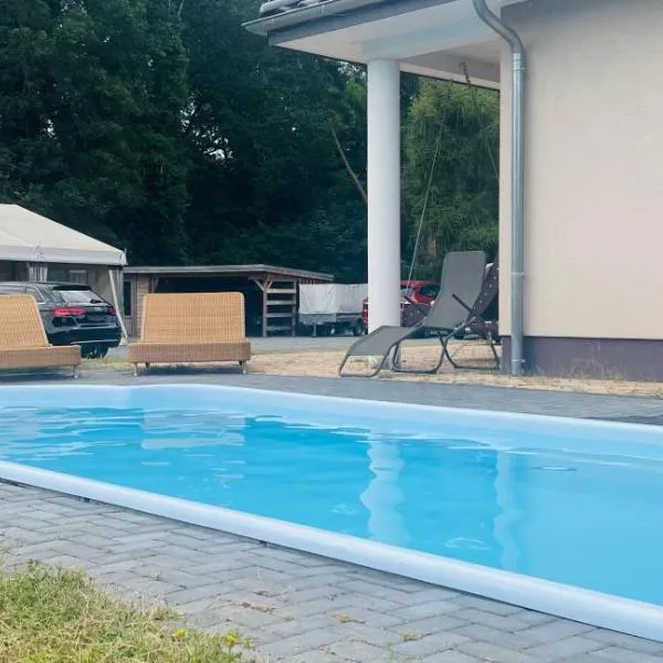 Haus 4 Zimmer bei Berlin，位于Kremmen的酒店