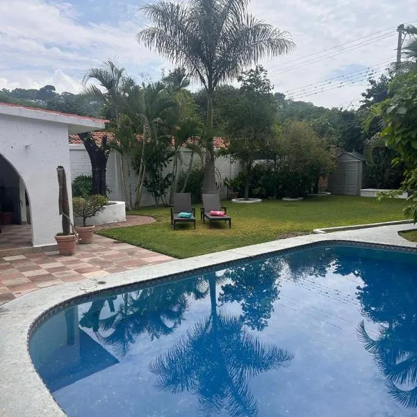 Casa con alberca de Don Vico，位于尧特佩克的酒店