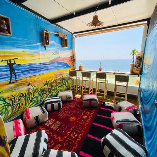 Sunrise Hostel Taghazout，位于塔哈佐特的酒店