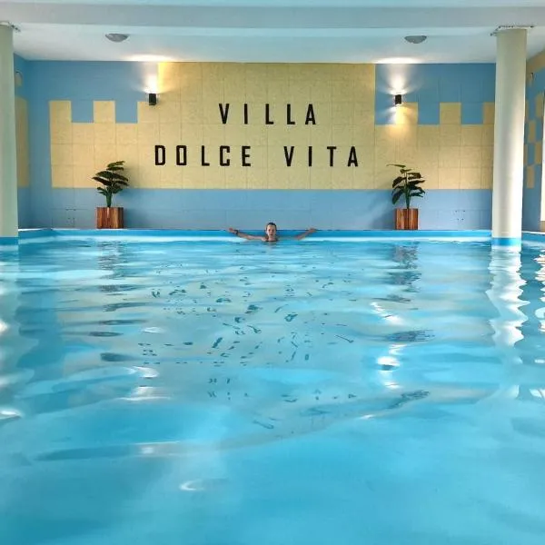 Villa Dolce Vita，位于Sarbsk的酒店