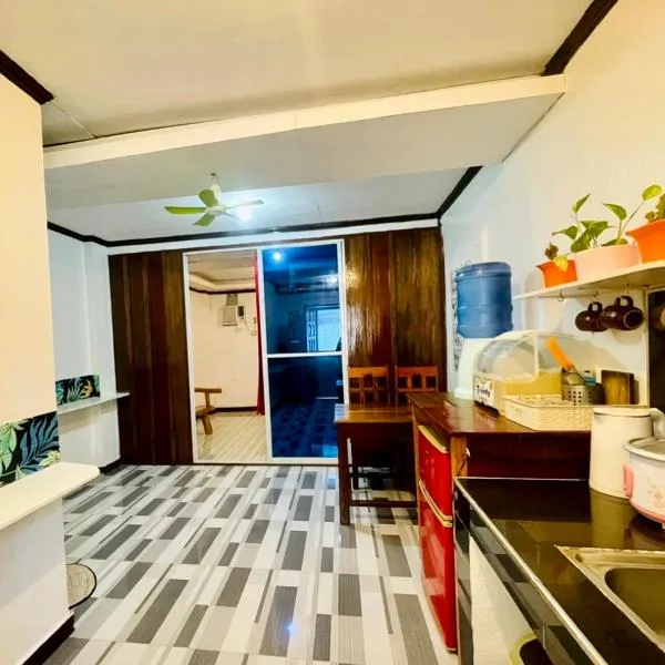 Precious Homestay -Suite Room，位于Alegria的酒店