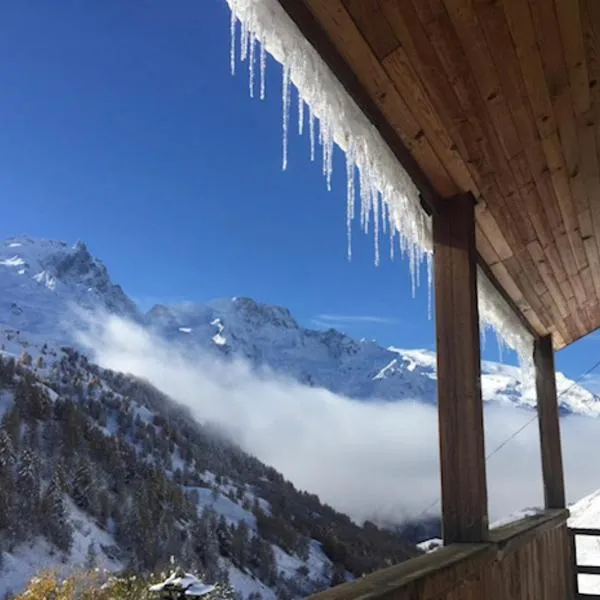 Chambres d'hôtes de Montagne "les 3 Evéchés"，位于拉格拉沃的酒店