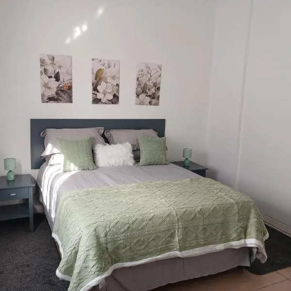The Garden Cottage，位于波罗瓜尼的酒店