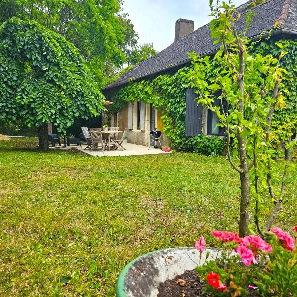La Crocherie : Gîte des Elfes - Free Wifi & Smart TV，位于博蒙皮耶-德伯夫的酒店