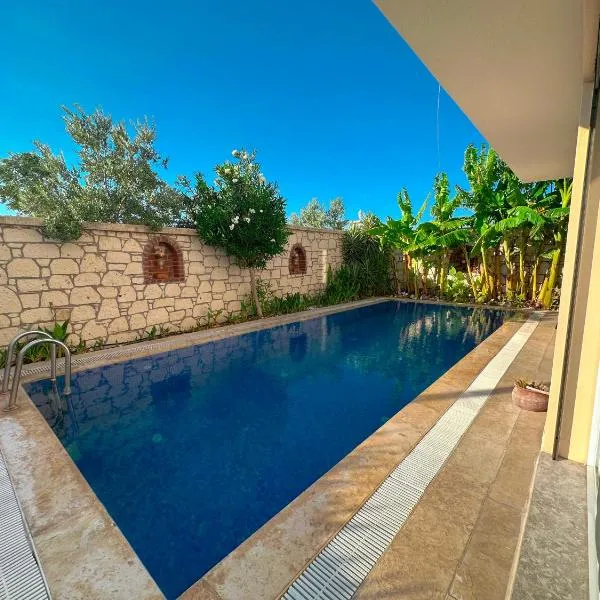 Evalacati - Villa Harnup- Detached house with private pool and garden，位于阿拉恰特的酒店
