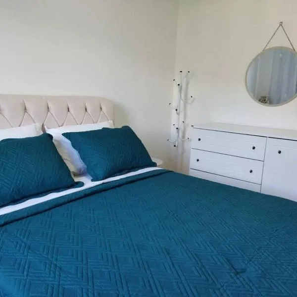 Apartamento em condomínio Nogueira Petrópolis Rj #1，位于Bom Sucesso的酒店