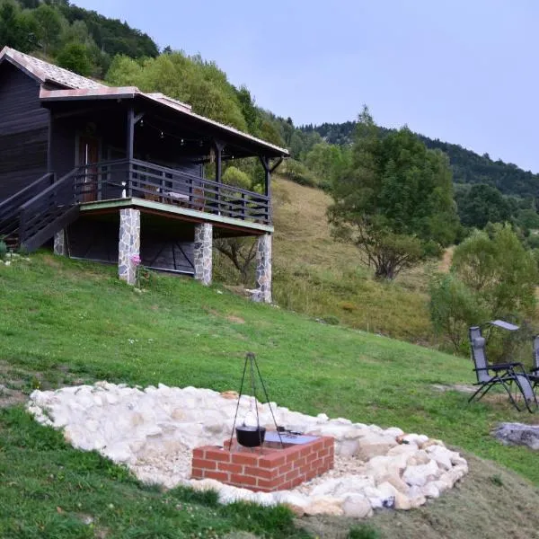 Magura Rustic Tiny House，位于默古拉的酒店