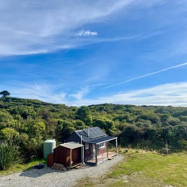 Cape Foulwind Clifftop Cabin，位于Cape Foulwind的酒店