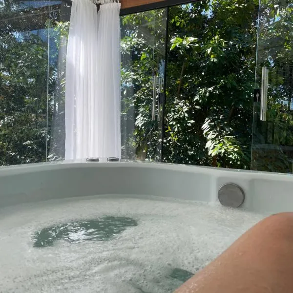 Caracol chácara completa privativa para casal e família，位于弗洛里亚努元帅镇的酒店