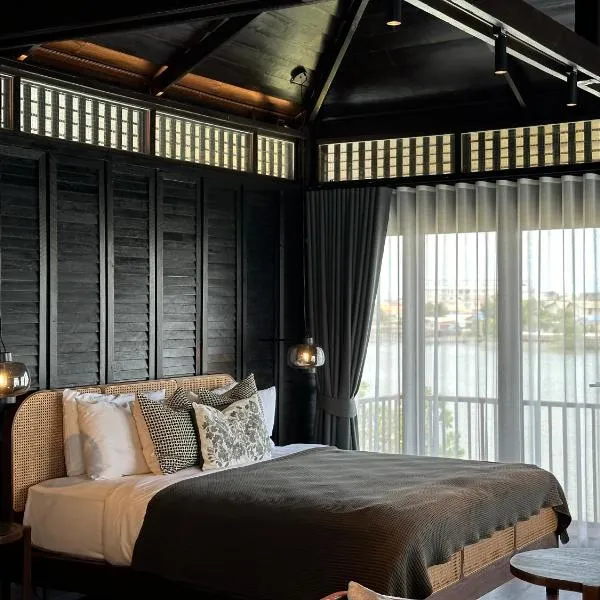 rongmai mahachai cafe and stay，位于Samut Sakhon的酒店