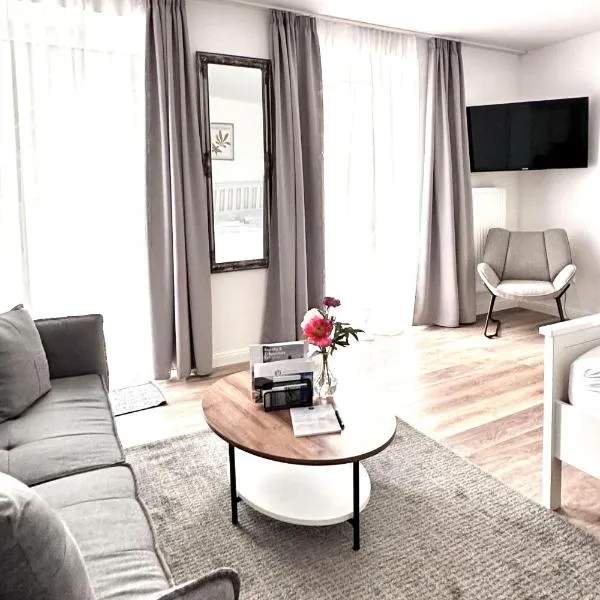Apartments-am-Wellenreiter-Kuestenheimat，位于塔廷格的酒店