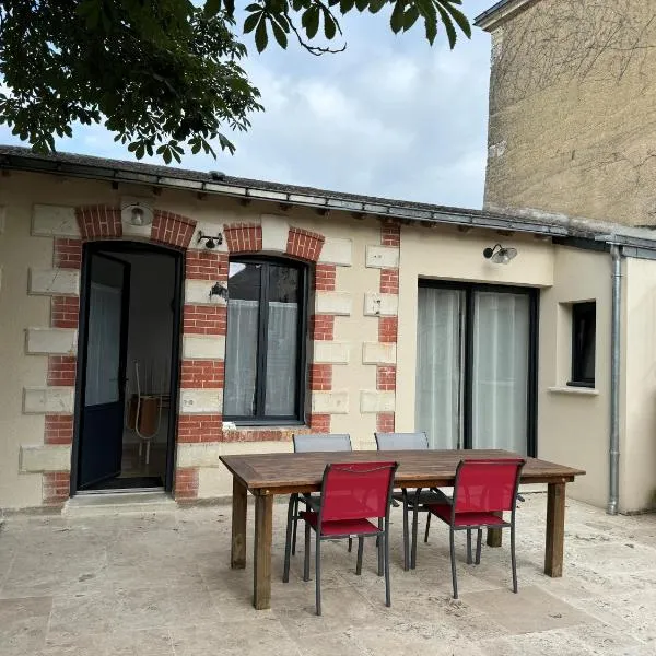 Petit Gîte avec terrasse，位于Thouarcé的酒店