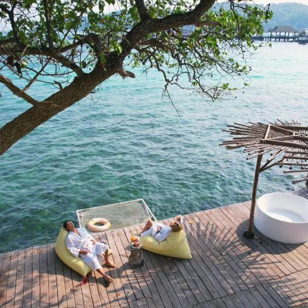 Haven Beachfront Villa Koh Larn，位于格兰岛的酒店