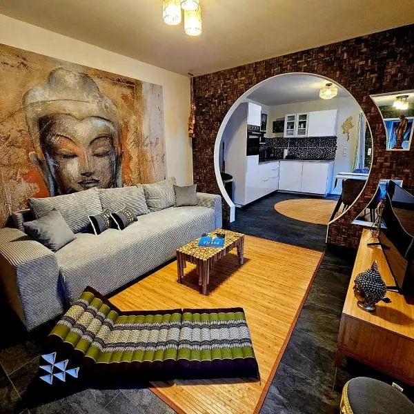 Asiatisches Apartment，位于Niederneisen的酒店