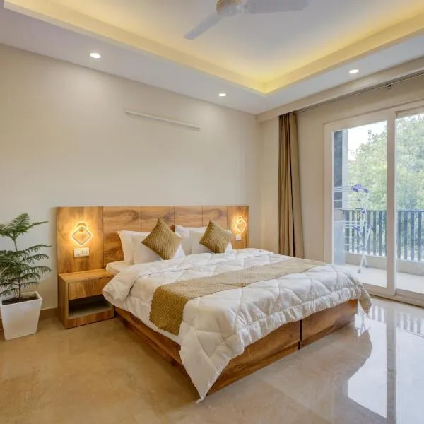 The Lodgers Luxury 1 BHK Serviced Apartment in Gurugram Near Millennium City Centre Metro，位于马尼萨的酒店