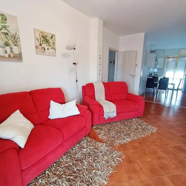 appartamento tra mare e montagna，位于奥西莫的酒店