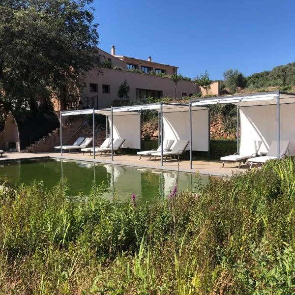 Torres De Selma - Eco Resort，位于El Pla de Manlleu的酒店
