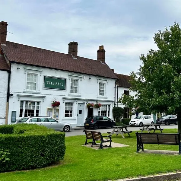 The Bell，位于Stoke Prior的酒店