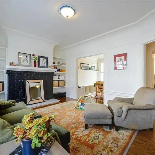 Spacious SF Haven - Cozy Bedrooms & Modern Kitchen，位于旧金山的酒店