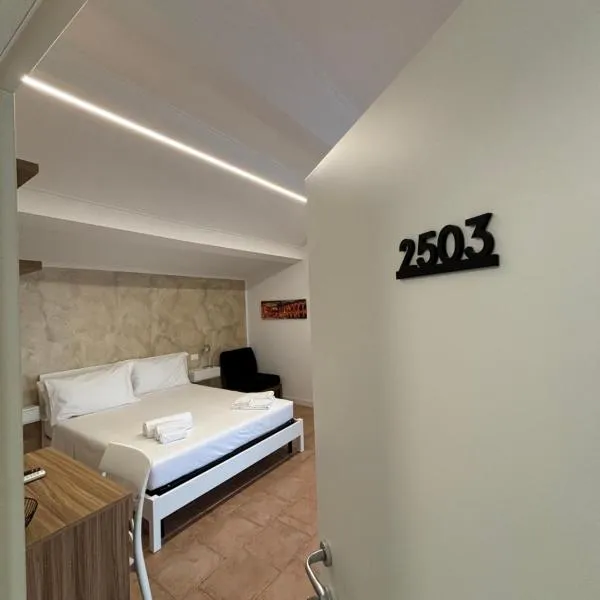 Casa Corte 25，位于布索伦戈的酒店