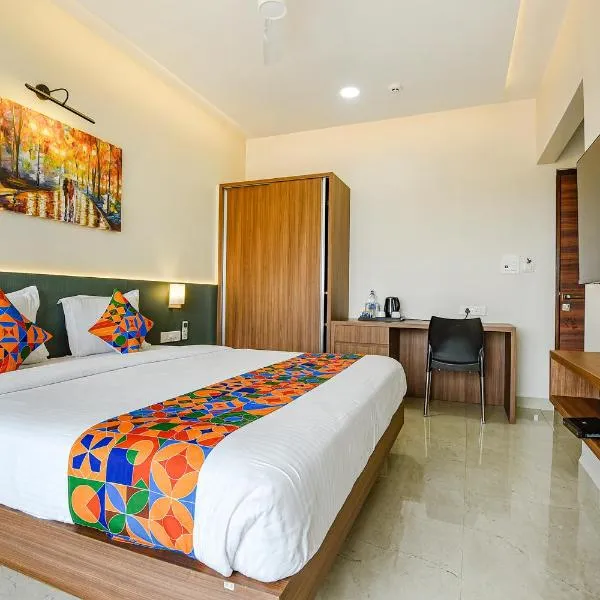 FabHotel Swarnam Panjim，位于Curca的酒店