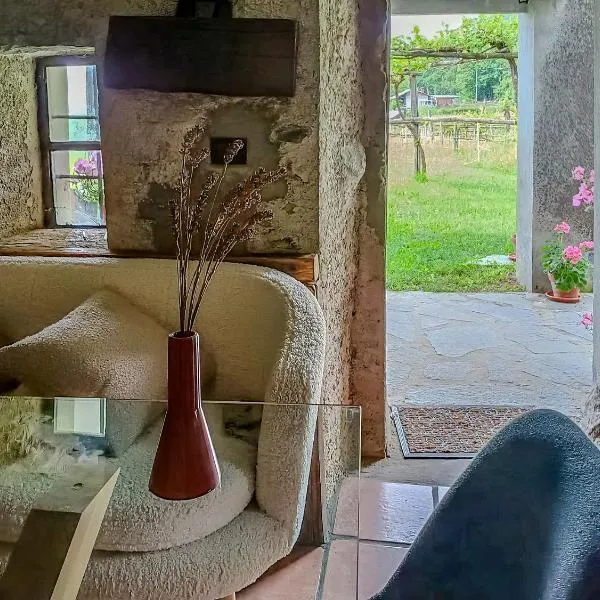 Cá Valchiusella，位于Val di Chy的酒店
