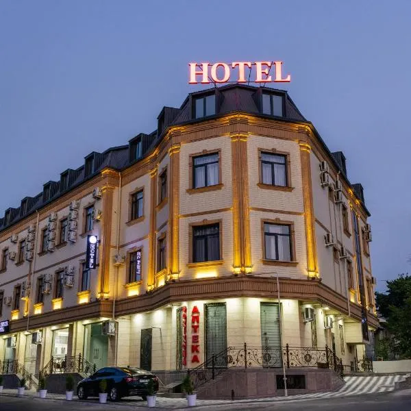 Royal Sebzor Hotel，位于塔什干的酒店