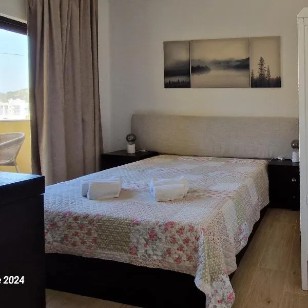 Apartamento Solaris T1 - Férias Albufeira，位于阿尔布费拉的酒店