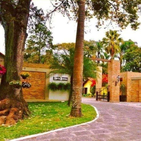 Hotel Bertell，位于佩尼多的酒店