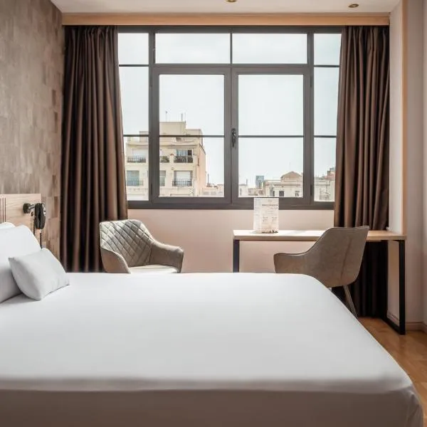 Petit Palace Eixample，位于巴塞罗那的酒店