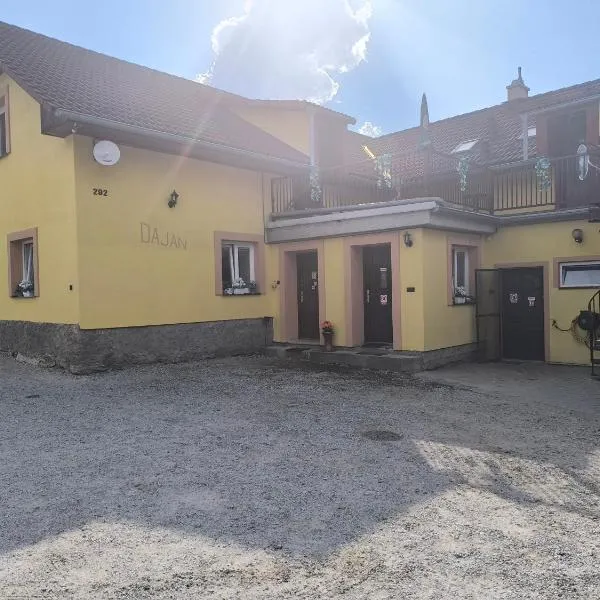 Penzion Dajan，位于Strmilov的酒店