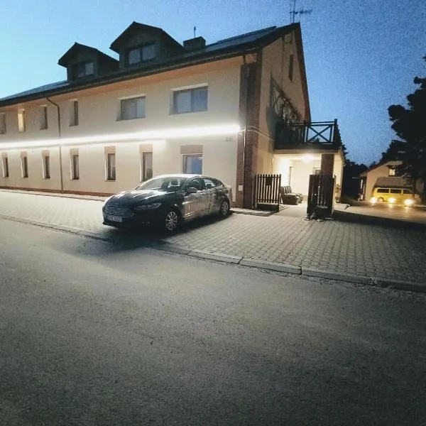 Apartamenty Strzeszkowice，位于Niedrzwica Kościelna的酒店