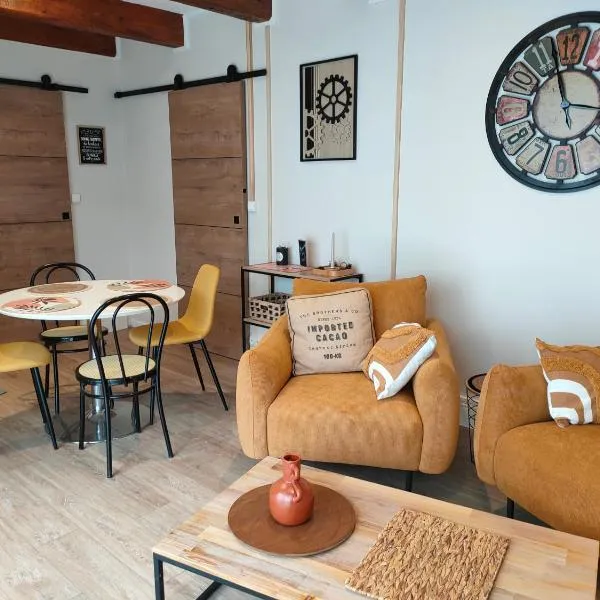 Le PTit Atelier, Appartement cosy à Champagnole，位于尚帕尼奥勒的酒店