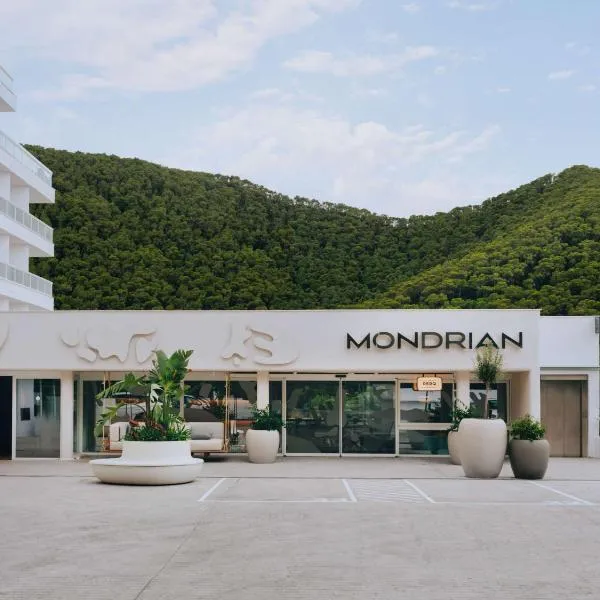 Mondrian Ibiza，位于卡拉隆加的酒店