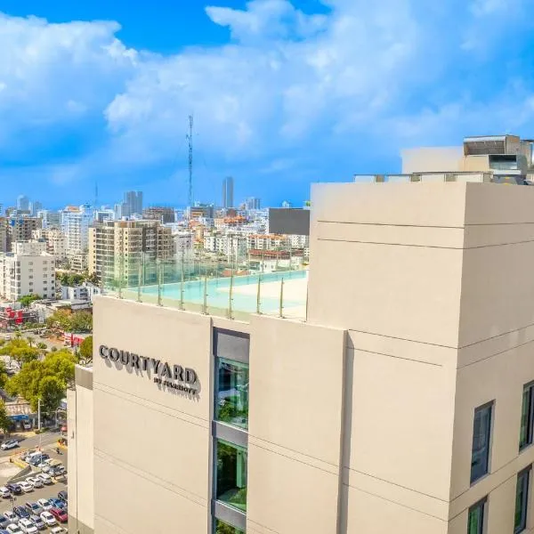 Courtyard by Marriott Santo Domingo Piantini，位于Pedro Brand的酒店