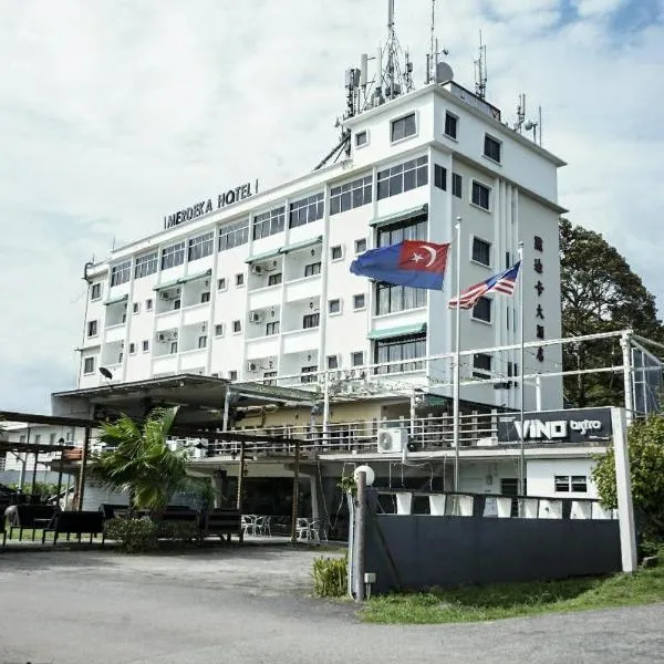 默迪卡居銮酒店，位于Kampung Seri Lalang的酒店