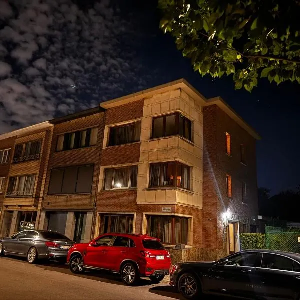 Charmante appartement in Wilrijk,位于安特卫普的酒店