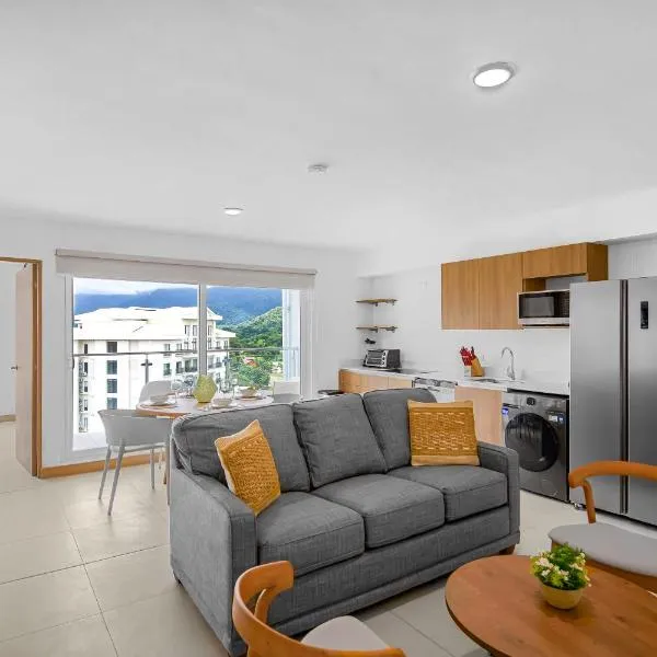 Upstay - New Condo in Jaco - 5 mins from Beach，位于雅科的酒店