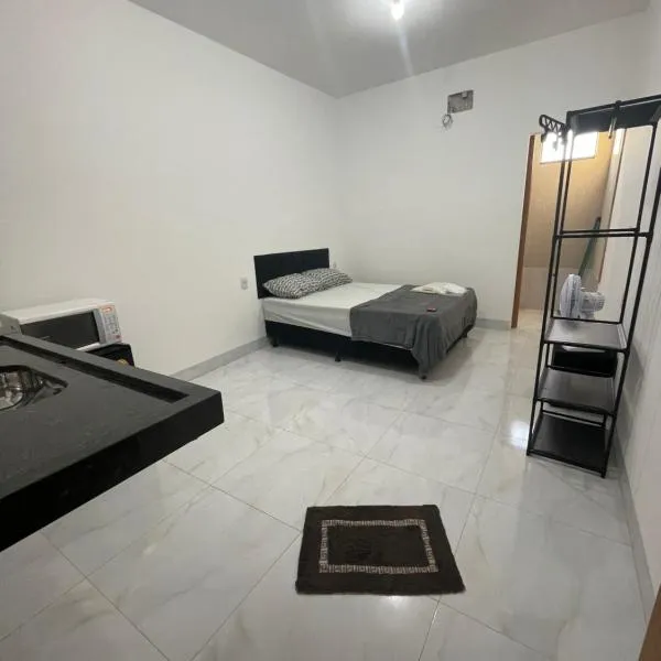 Flat 23 Aparecida de Goiânia，位于阿帕雷西达迪戈亚尼亚的酒店