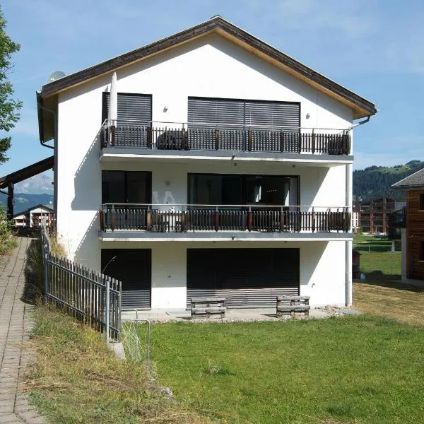 Ski in-Ski out Apartment Heimberg-Parpan-Lenzerheide，位于帕尔潘的酒店