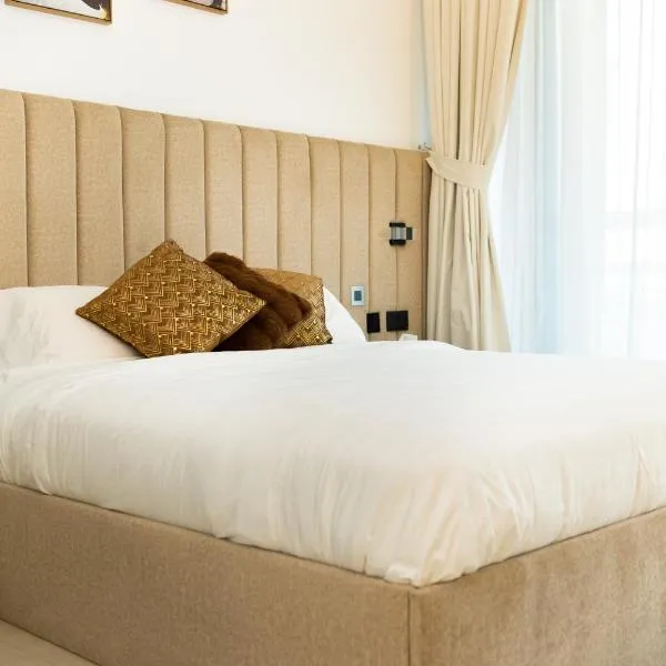One apartment with view in Sharjah，位于沙迦的酒店