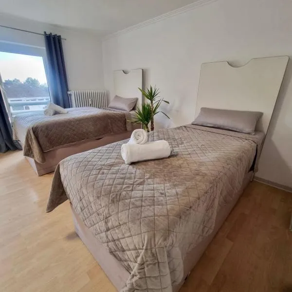 Ferienwohnung Fleiger 4 in Achim Zentrum，位于阿希姆的酒店