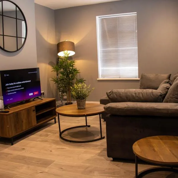 Comfortable 3 bed house in central location, Stevenage，位于斯蒂夫尼奇的酒店