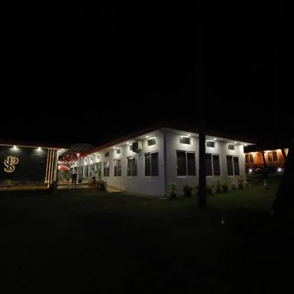 PitStop21，位于Athirappilly的酒店