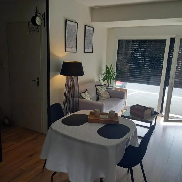 L'appart des mésanges，位于LʼHerbergement的酒店